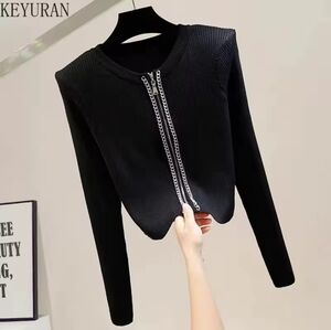 Chic Black Zipper Sweater